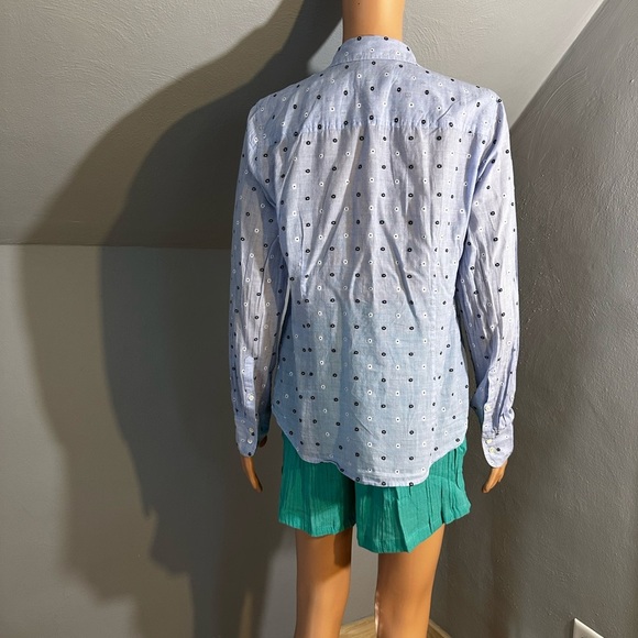 J. Crew Perfect Shirt Blue Eyelet Embroidered 100% Cotton Button Down EUC 10 - Picture 5 of 5